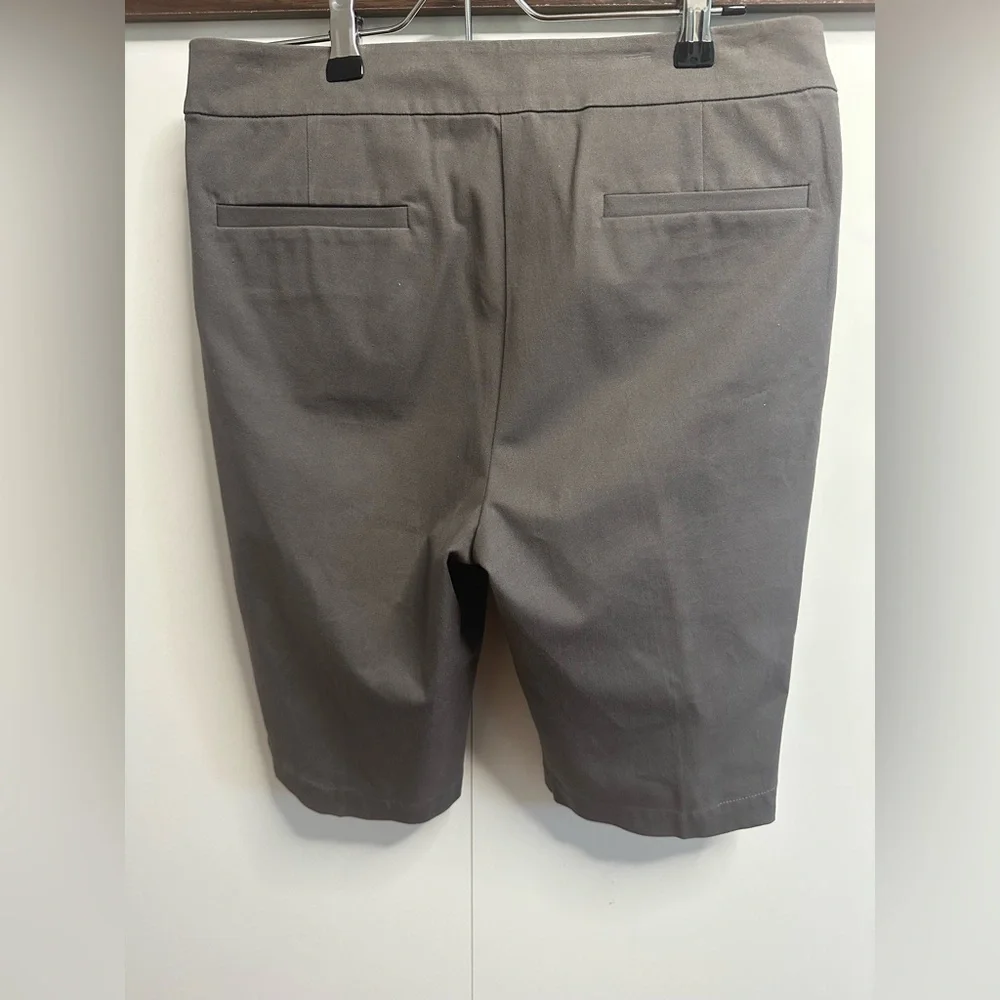 Eileen Fisher Charcoal Gray Bermudas - Picture 5 of 5